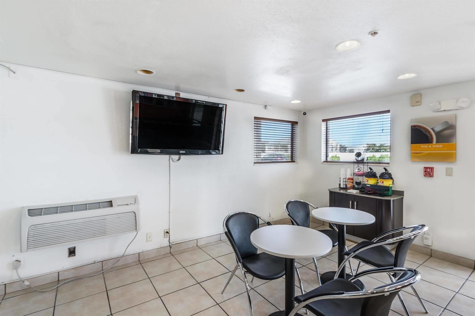 Motel 6-San Marcos, Tx - North Exterior photo